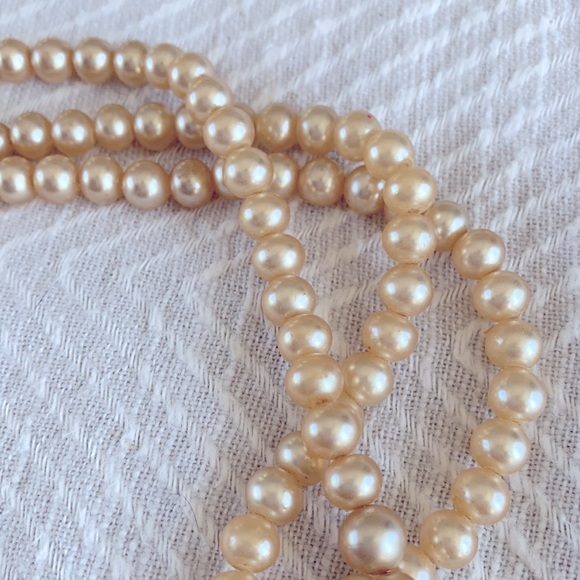 Vintage faux pearl choker - Picture 2 of 9